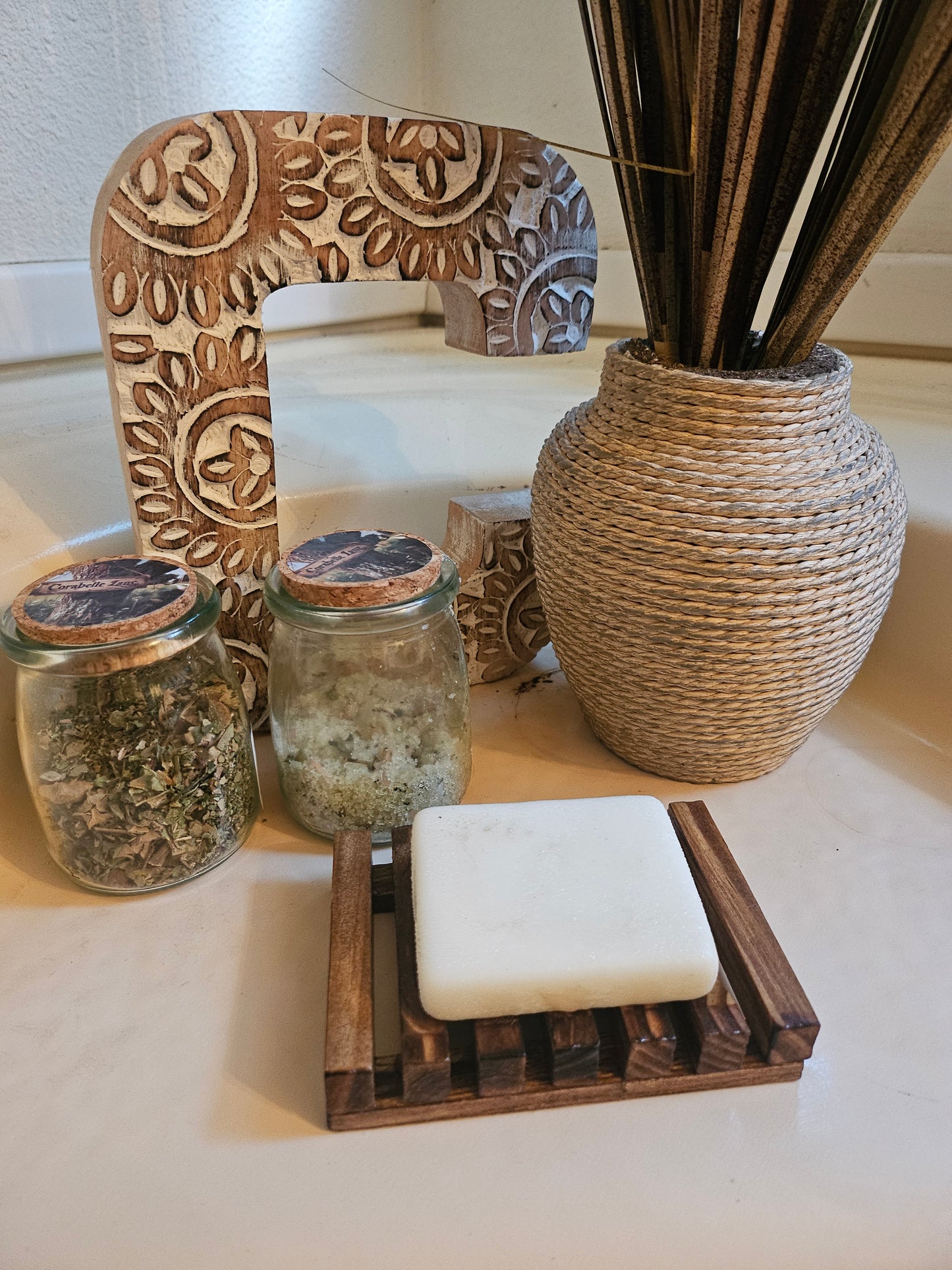 The Artisan’s Soap Cradle | Wood & Gloss